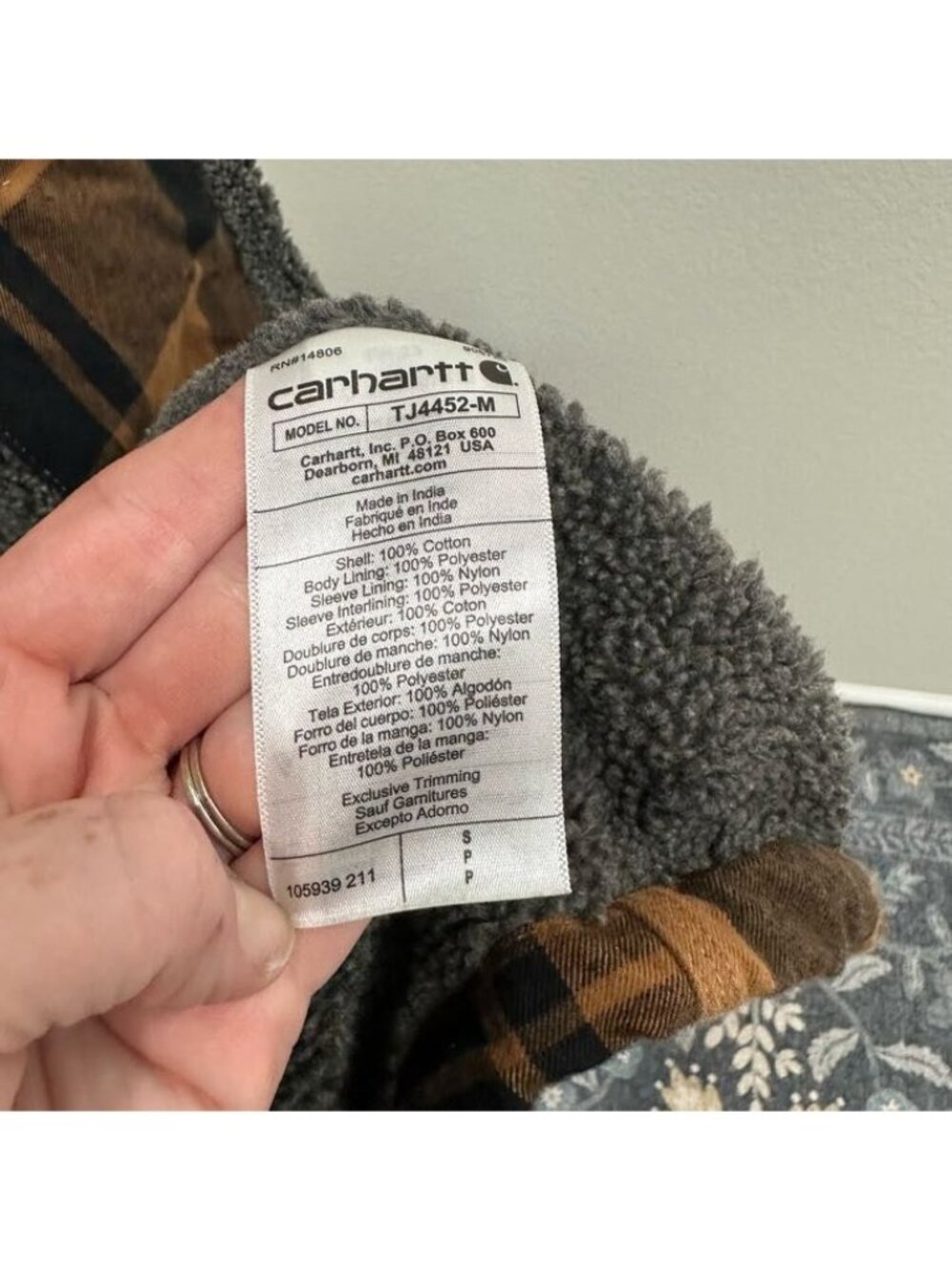 Carhartt TJ4452-M Relaxed Fit Flannel Sherpa Lined Shirt Jacket Plaid Mens Small - Picture 4 of 10
